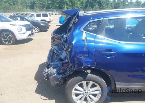 2019 Nissan Rogue Sport Sv z USA, uszkodzony, nr VIN JN1BJ1CR7KW323096